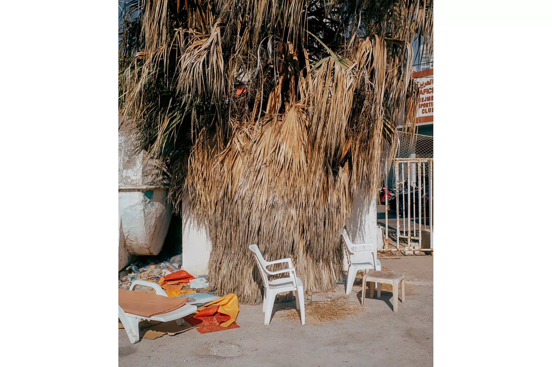 draining-the-well-of-young-dreams photograph 11